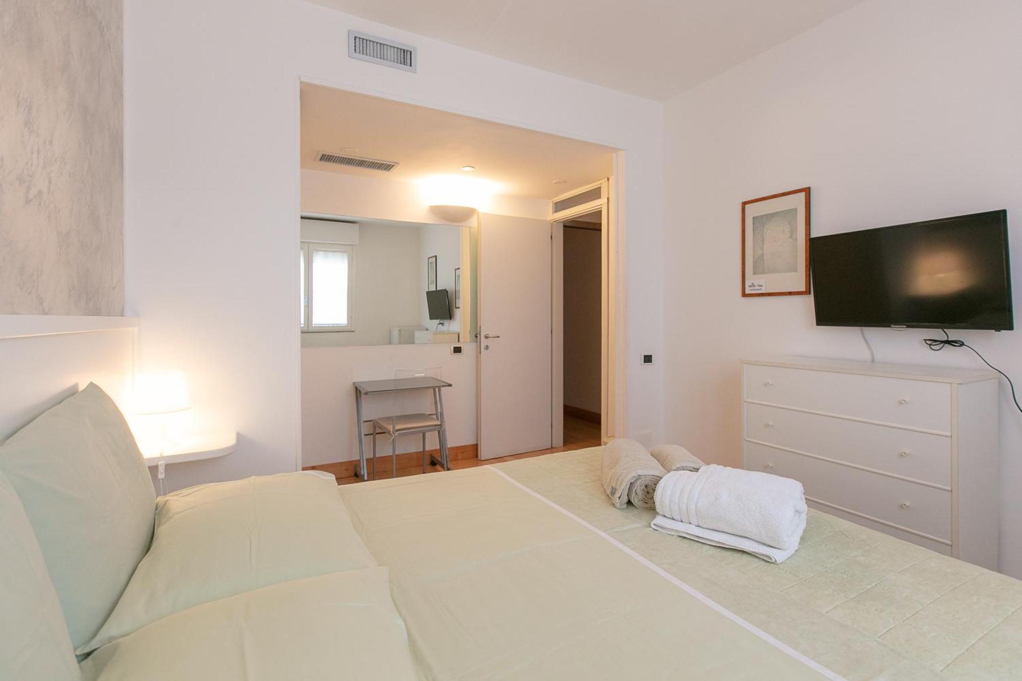Bed and Breakfast Giardini E Mare à Quartu SantʼElena Extérieur photo