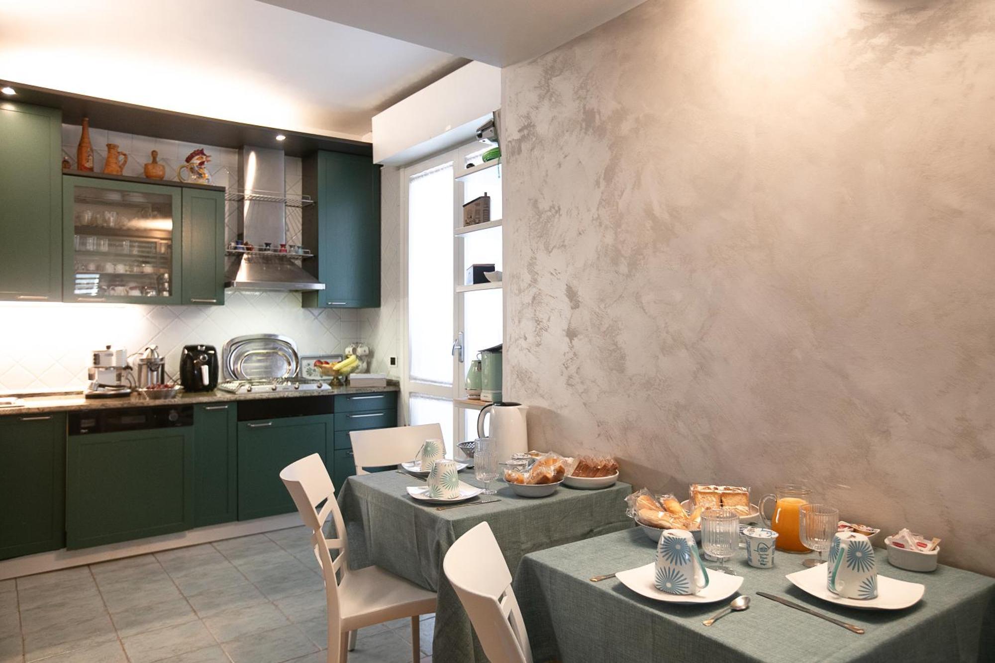 Bed and Breakfast Giardini E Mare à Quartu SantʼElena Extérieur photo